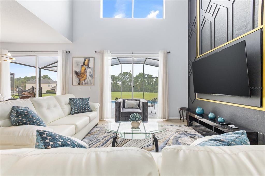 For Sale: $630,000 (7 beds, 4 baths, 2914 Square Feet)