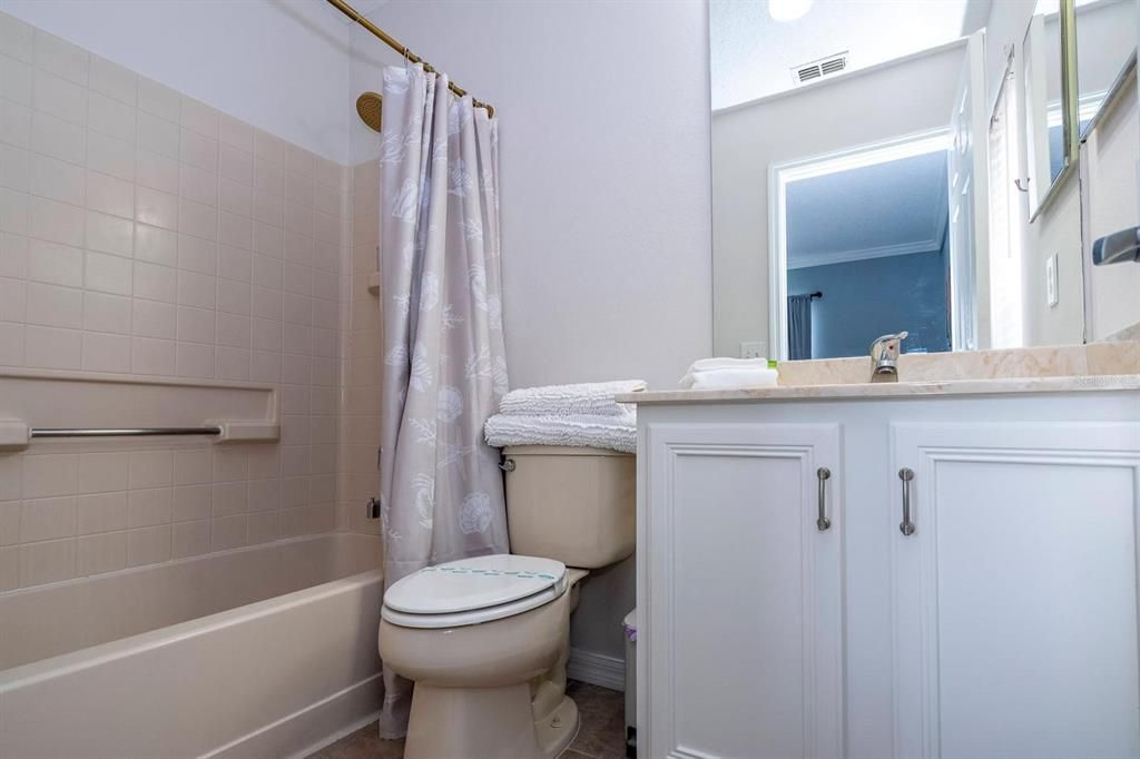 В аренду: $2,800 (4 спален, 3 ванн, 2106 Квадратных фут)