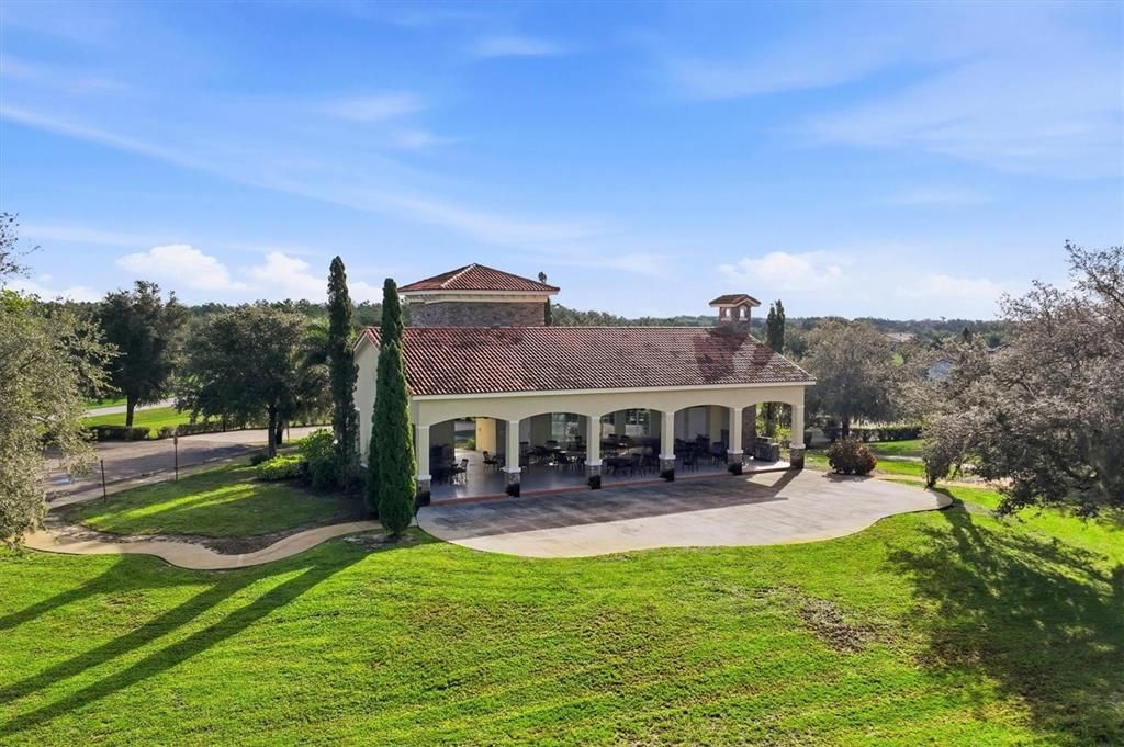En Venta: $799,995 (3 camas, 2 baños, 2634 Pies cuadrados)