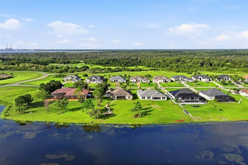 En Venta: $799,995 (3 camas, 2 baños, 2634 Pies cuadrados)