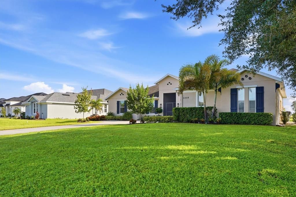 En Venta: $799,995 (3 camas, 2 baños, 2634 Pies cuadrados)