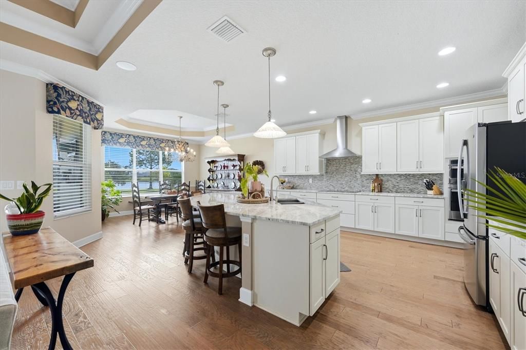 En Venta: $799,995 (3 camas, 2 baños, 2634 Pies cuadrados)