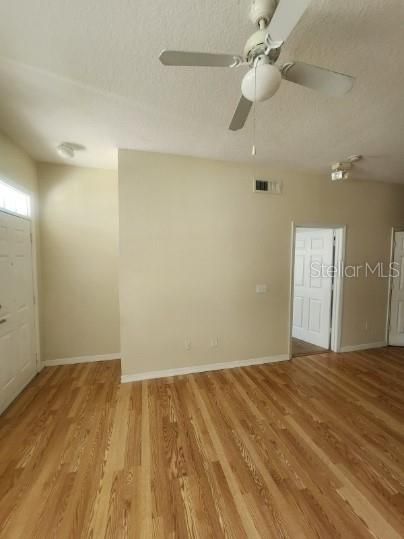 En Renta: $1,695 (3 camas, 2 baños, 1296 Pies cuadrados)