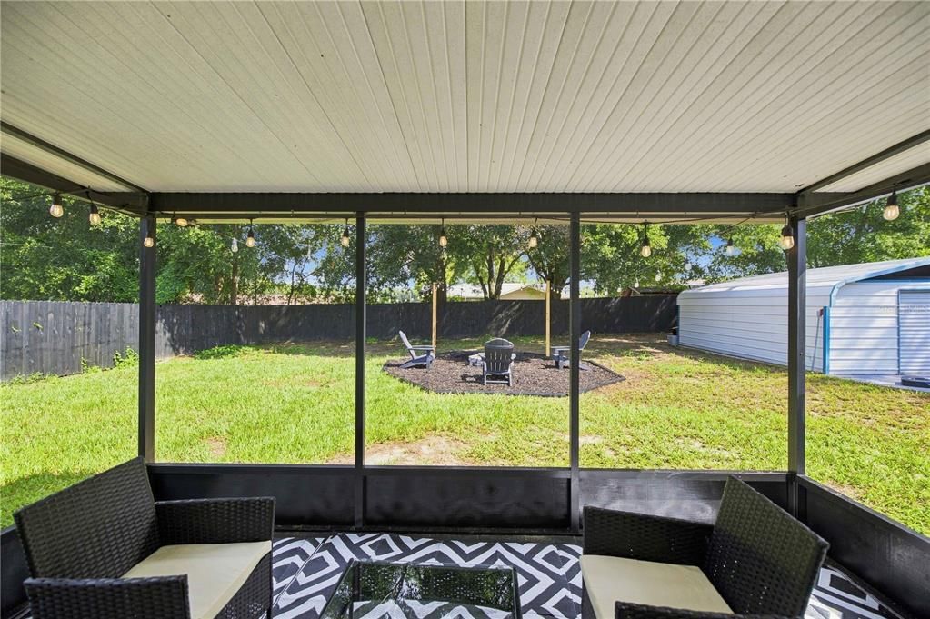 For Sale: $279,999 (3 beds, 2 baths, 1364 Square Feet)