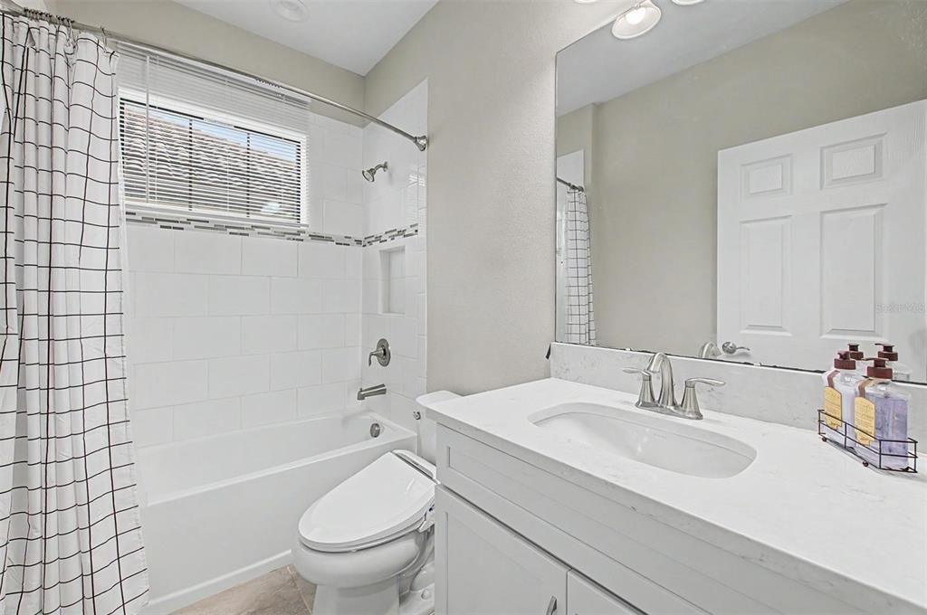 For Sale: $919,000 (5 beds, 3 baths, 4518 Square Feet)