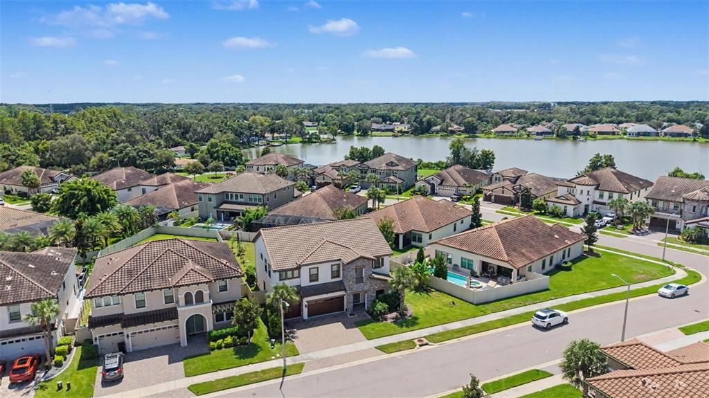 For Sale: $919,000 (5 beds, 3 baths, 4518 Square Feet)