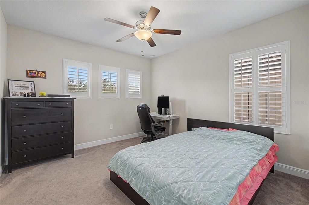 For Sale: $919,000 (5 beds, 3 baths, 4518 Square Feet)
