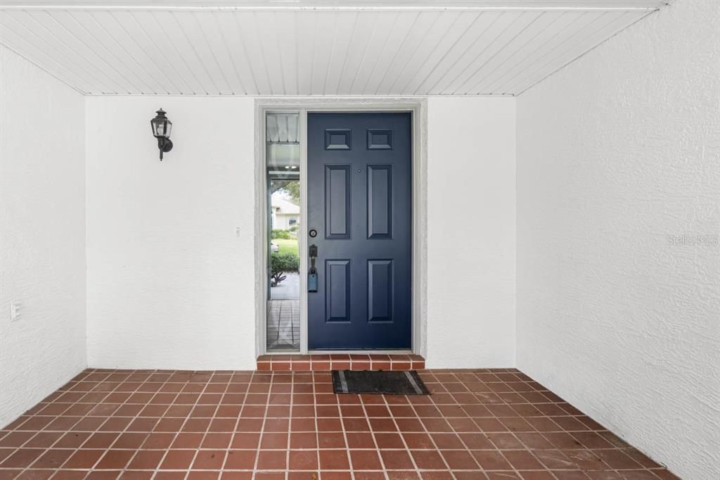 For Sale: $180,000 (2 beds, 2 baths, 1661 Square Feet)