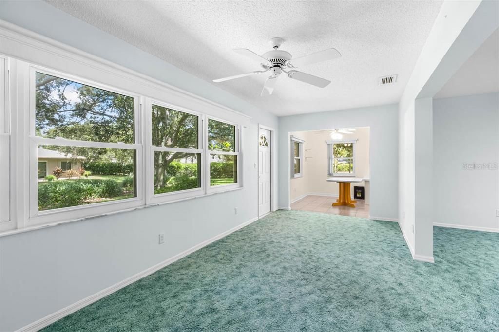 For Sale: $180,000 (2 beds, 2 baths, 1661 Square Feet)