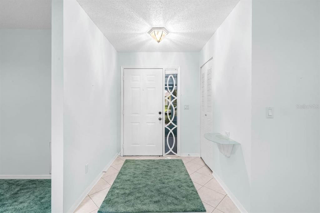 For Sale: $180,000 (2 beds, 2 baths, 1661 Square Feet)