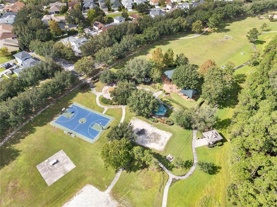 En Venta: $340,000 (4 camas, 3 baños, 2175 Pies cuadrados)