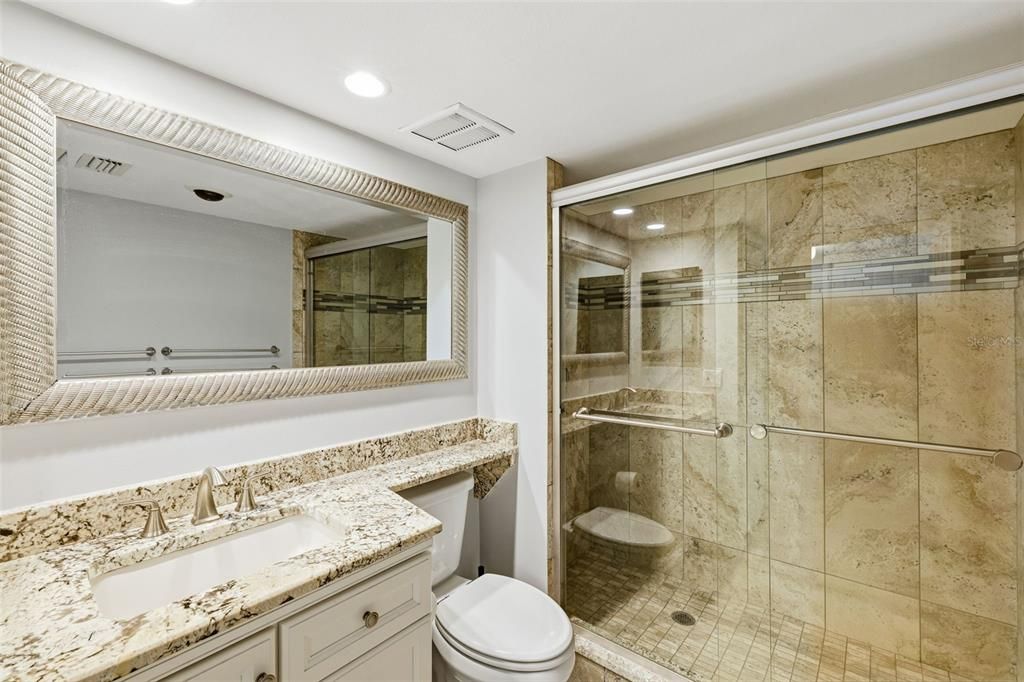 For Rent: $3,200 (2 beds, 2 baths, 1240 Square Feet)