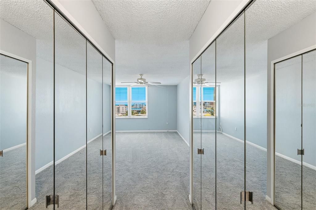 For Rent: $3,200 (2 beds, 2 baths, 1240 Square Feet)