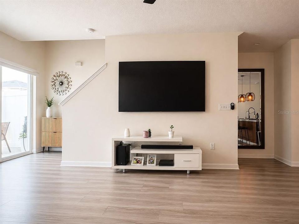 В аренду: $1,950 (3 спален, 2 ванн, 1512 Квадратных фут)