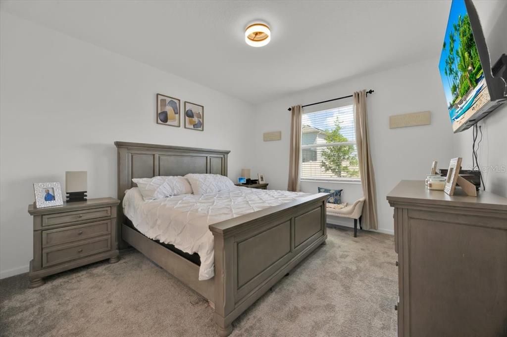 В аренду: $2,400 (3 спален, 2 ванн, 2080 Квадратных фут)