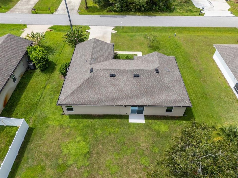 For Sale: $327,500 (3 beds, 2 baths, 1462 Square Feet)