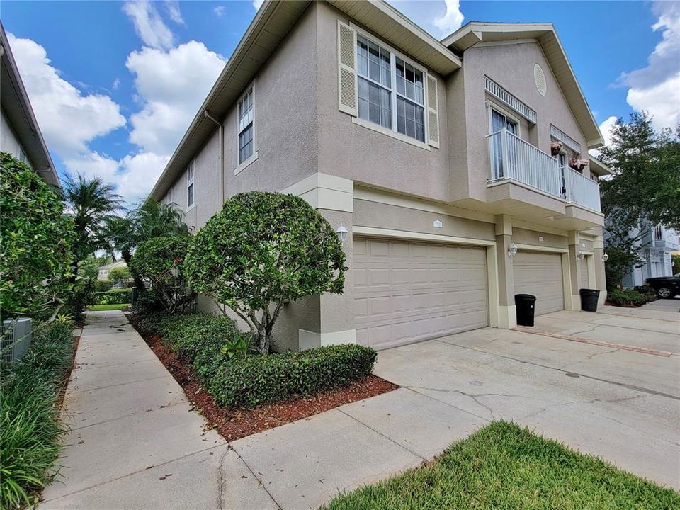 For Rent: $2,200 (3 beds, 2 baths, 1686 Square Feet)