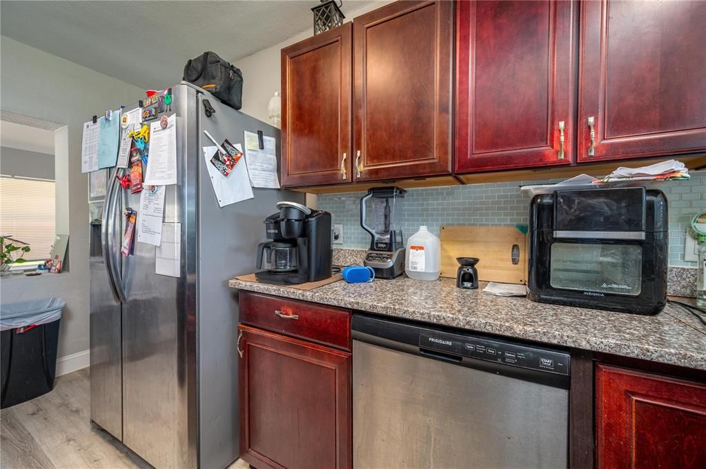 En Venta: $249,000 (3 camas, 2 baños, 1367 Pies cuadrados)