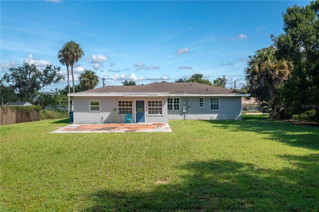 En Venta: $249,000 (3 camas, 2 baños, 1367 Pies cuadrados)