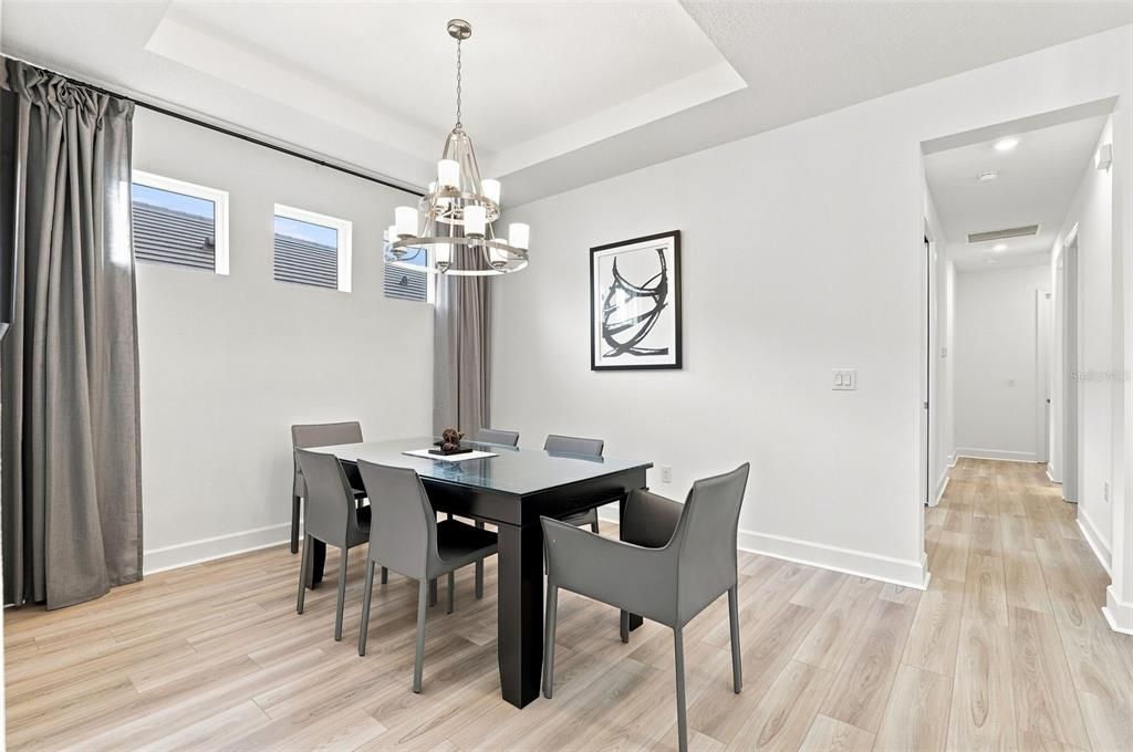 En Venta: $750,000 (3 camas, 2 baños, 1920 Pies cuadrados)