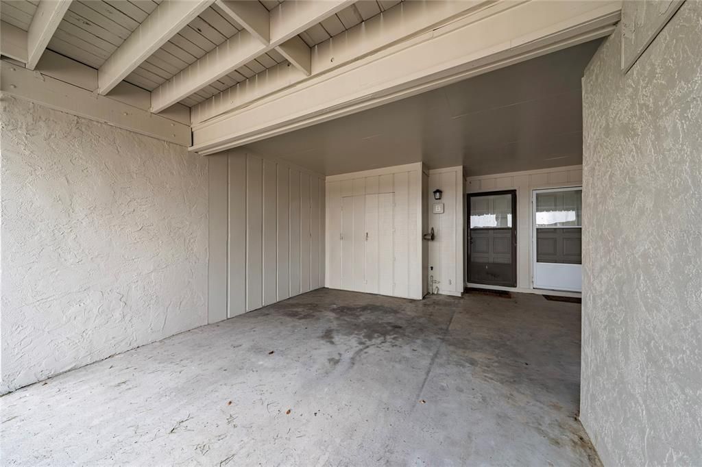For Rent: $2,400 (3 beds, 2 baths, 1231 Square Feet)