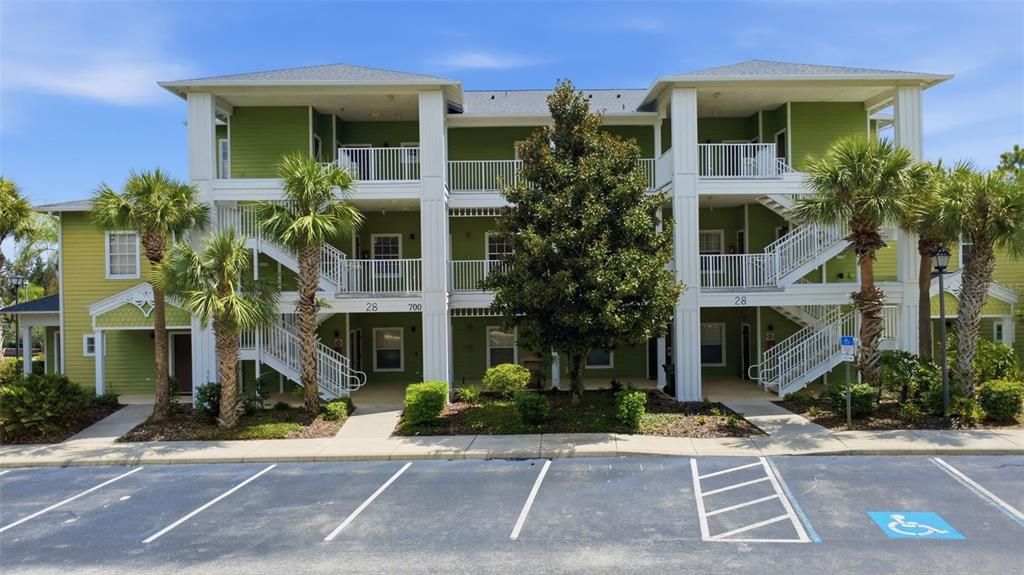 For Sale: $197,500 (2 beds, 2 baths, 1173 Square Feet)