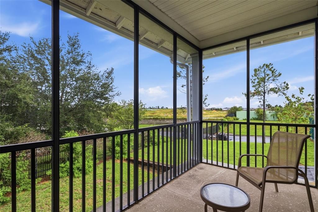 For Sale: $197,500 (2 beds, 2 baths, 1173 Square Feet)