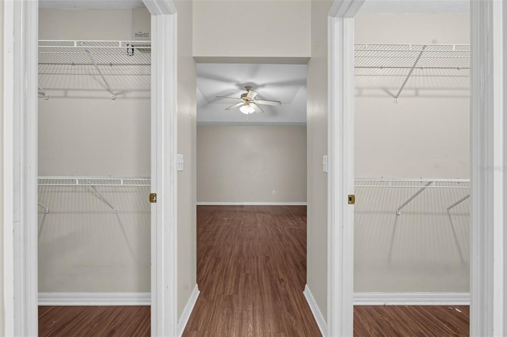 For Sale: $374,900 (4 beds, 2 baths, 2441 Square Feet)
