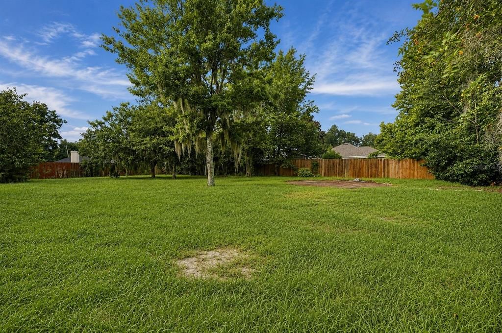 For Sale: $374,900 (4 beds, 2 baths, 2441 Square Feet)