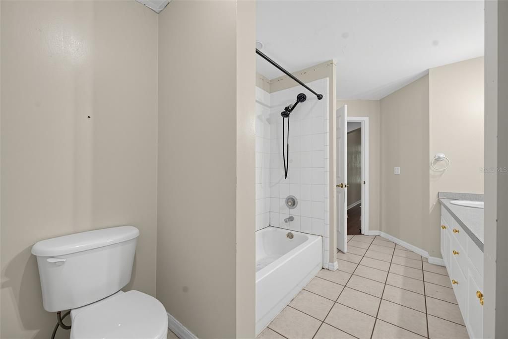 For Sale: $374,900 (4 beds, 2 baths, 2441 Square Feet)
