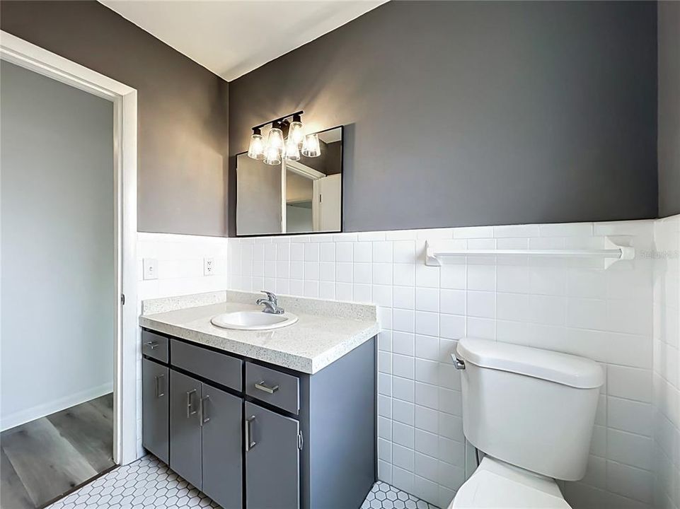 For Sale: $399,900 (3 beds, 2 baths, 2012 Square Feet)