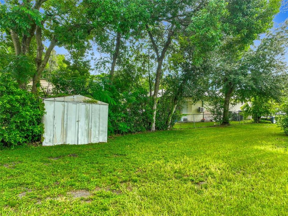 For Sale: $399,900 (3 beds, 2 baths, 2012 Square Feet)