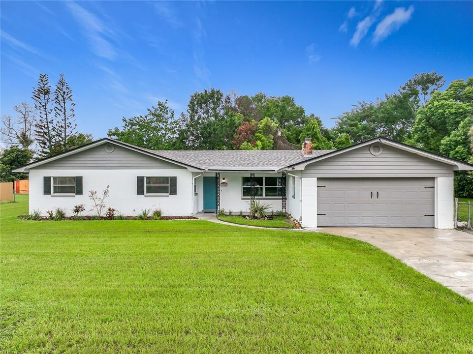 For Sale: $399,900 (3 beds, 2 baths, 2012 Square Feet)