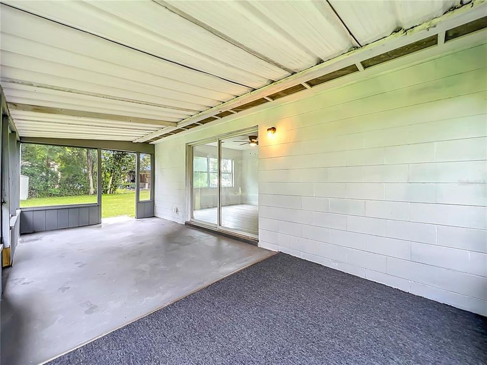 For Sale: $399,900 (3 beds, 2 baths, 2012 Square Feet)