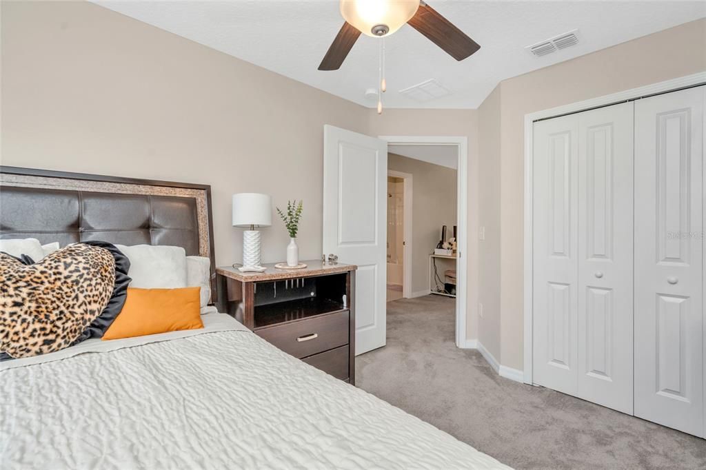 For Sale: $253,900 (3 beds, 2 baths, 1666 Square Feet)