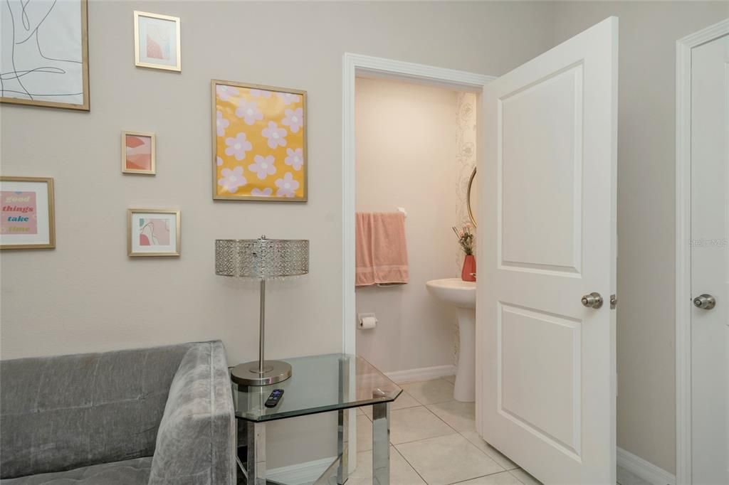 For Sale: $253,900 (3 beds, 2 baths, 1666 Square Feet)