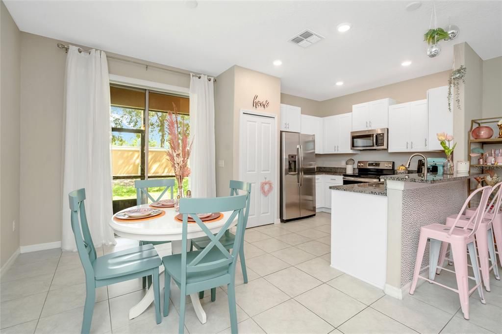 For Sale: $253,900 (3 beds, 2 baths, 1666 Square Feet)