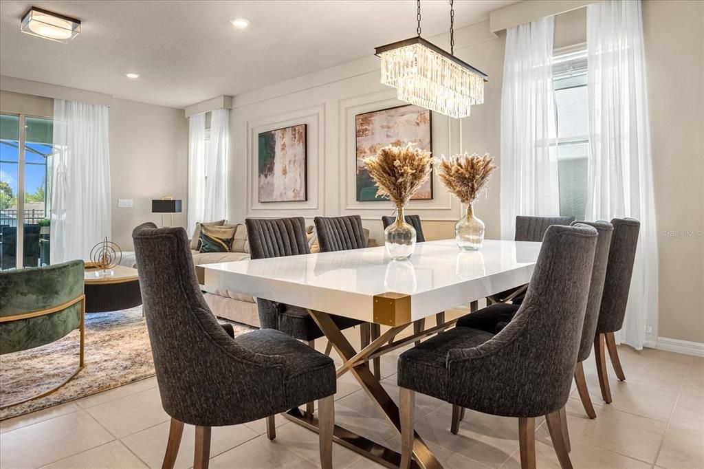For Sale: $699,900 (7 beds, 5 baths, 3282 Square Feet)