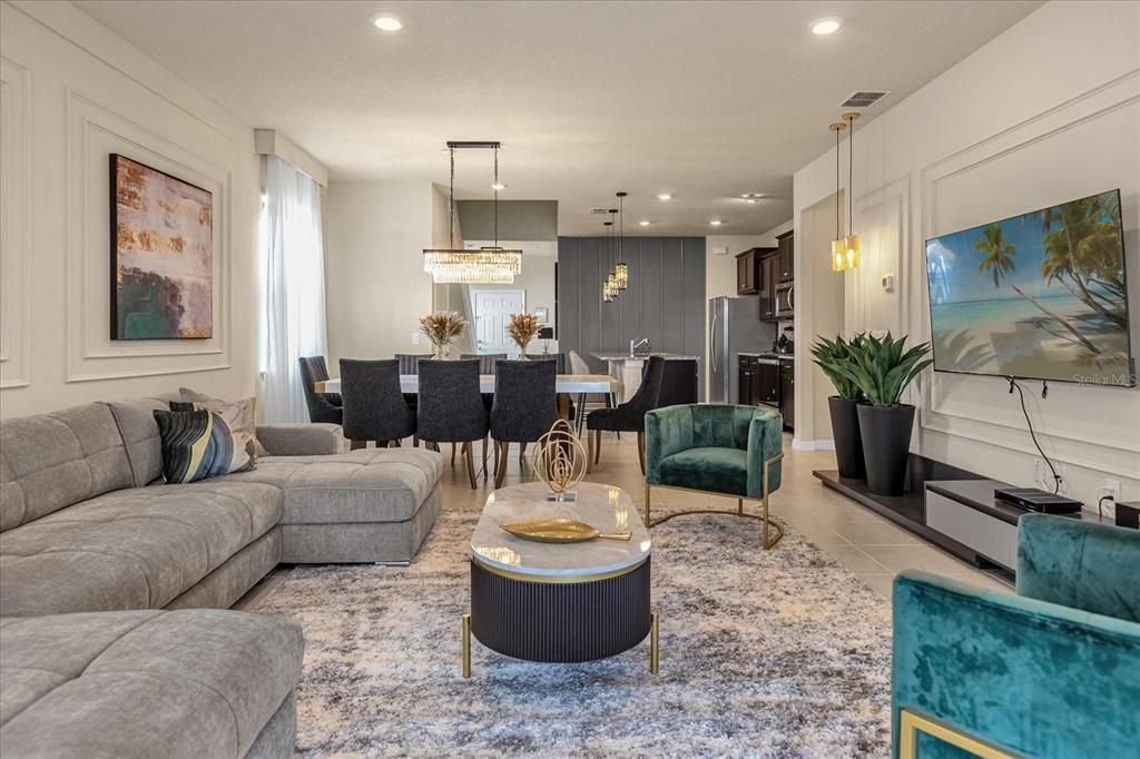 For Sale: $699,900 (7 beds, 5 baths, 3282 Square Feet)