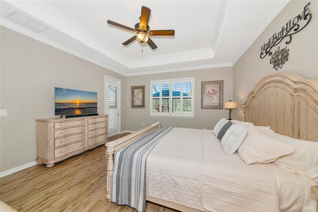 For Sale: $799,777 (4 beds, 2 baths, 2239 Square Feet)