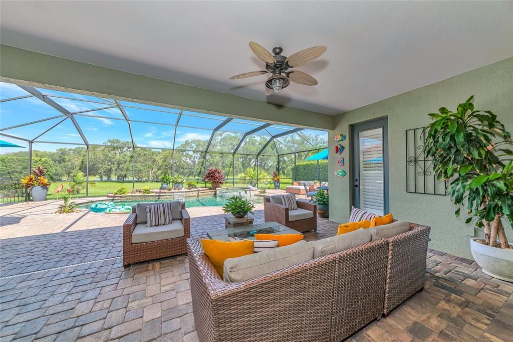 For Sale: $799,777 (4 beds, 2 baths, 2239 Square Feet)