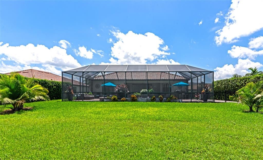 For Sale: $799,777 (4 beds, 2 baths, 2239 Square Feet)