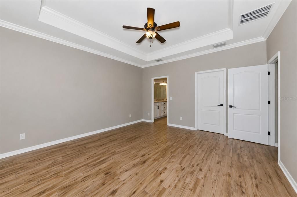 For Sale: $799,777 (4 beds, 2 baths, 2239 Square Feet)
