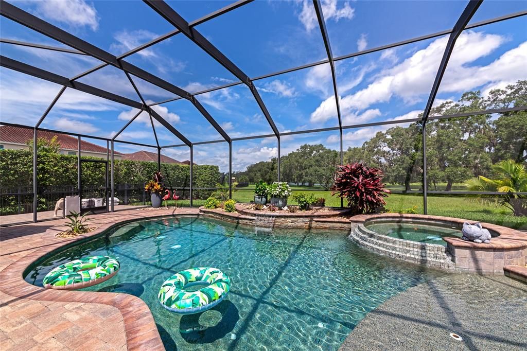 For Sale: $799,777 (4 beds, 2 baths, 2239 Square Feet)