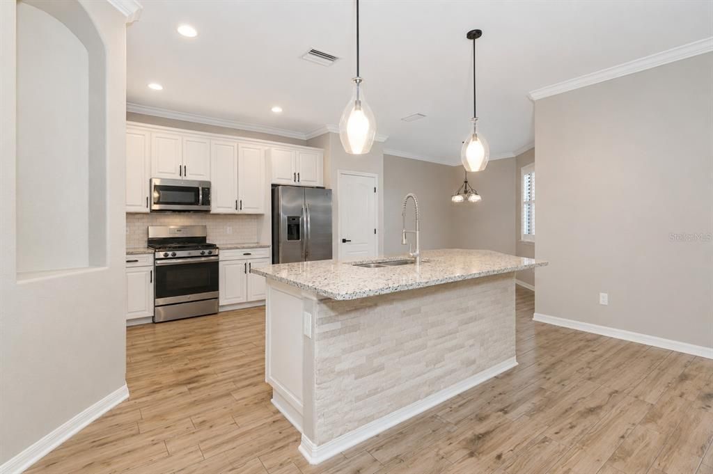 For Sale: $799,777 (4 beds, 2 baths, 2239 Square Feet)
