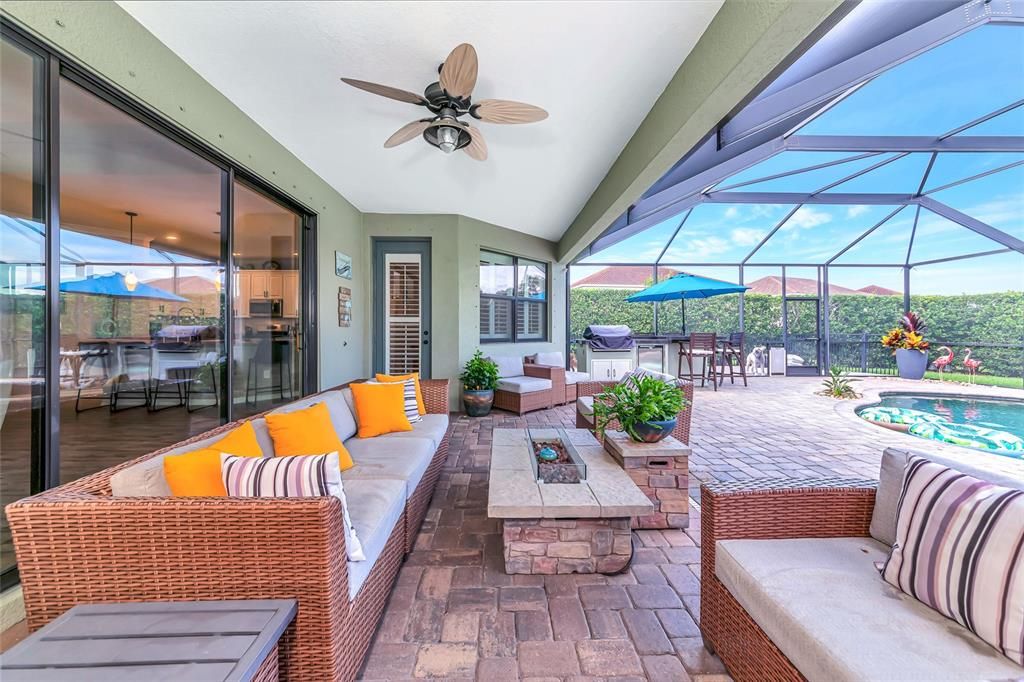 For Sale: $799,777 (4 beds, 2 baths, 2239 Square Feet)