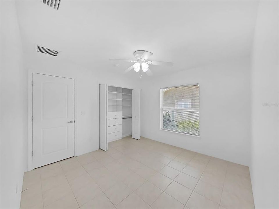На продажу: $975,000 (3 спален, 2 ванн, 2574 Квадратных фут)