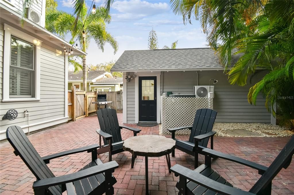 For Sale: $1,675,000 (4 beds, 4 baths, 2620 Square Feet)