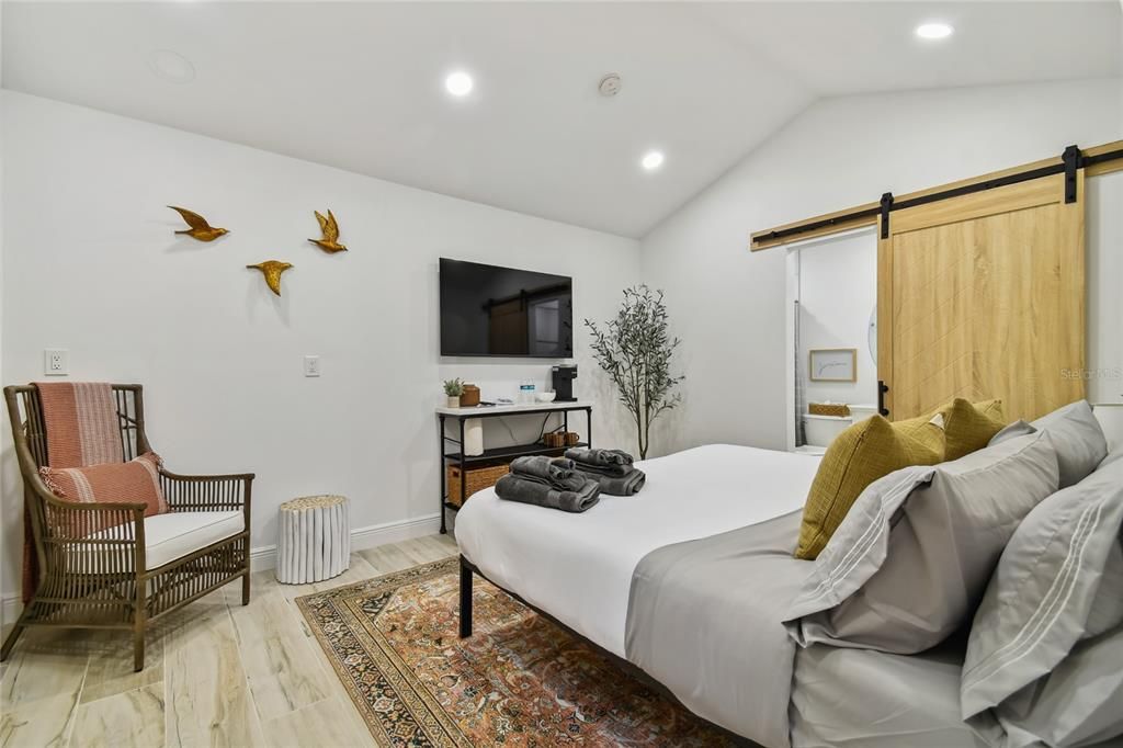 For Sale: $1,675,000 (4 beds, 4 baths, 2620 Square Feet)