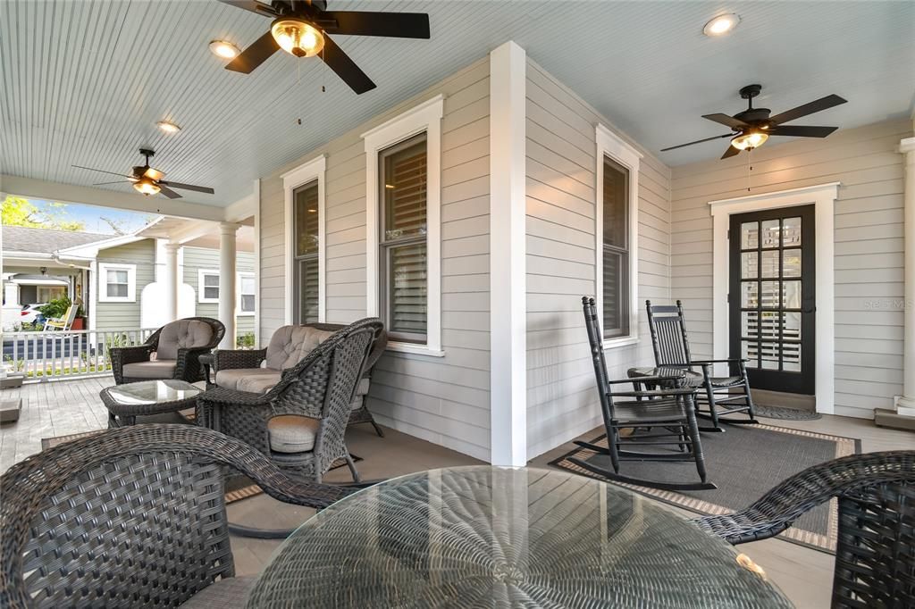 For Sale: $1,675,000 (4 beds, 4 baths, 2620 Square Feet)